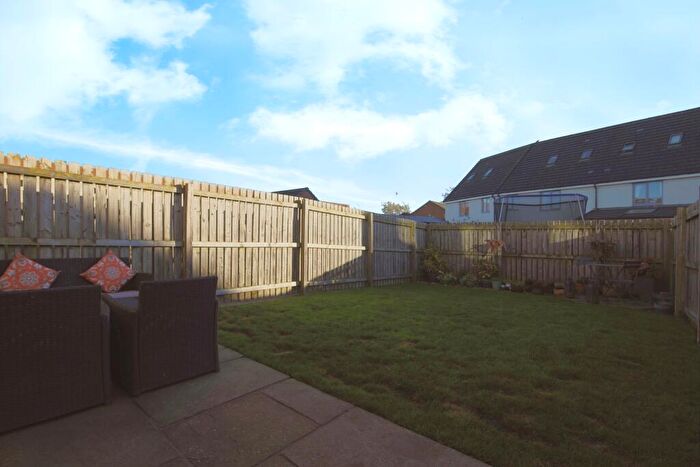 3 Bedroom End Of Terrace House For Sale In Carding Drive, Darlington, DL1