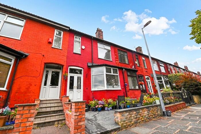 4 Bedroom Terraced House For Sale In Hugh Oldham Drive, Salford, M7