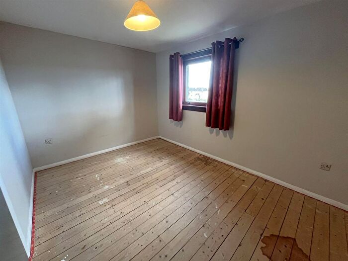 3 Bedroom Terraced House For Sale In Waulkmill Grove, Elgin, IV30
