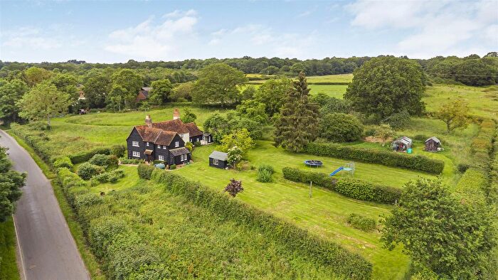 4 Bedroom Detached House For Sale In Wormley West End, Broxbourne, EN10