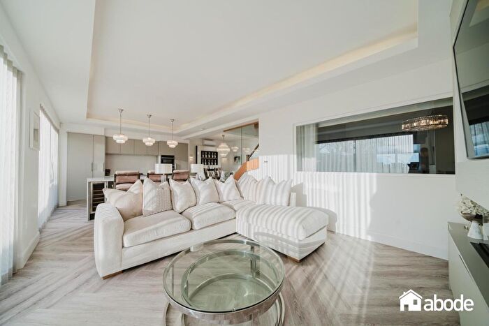 4 Bedroom Detached House For Sale In Blundellsands Road West, Liverpool, L23