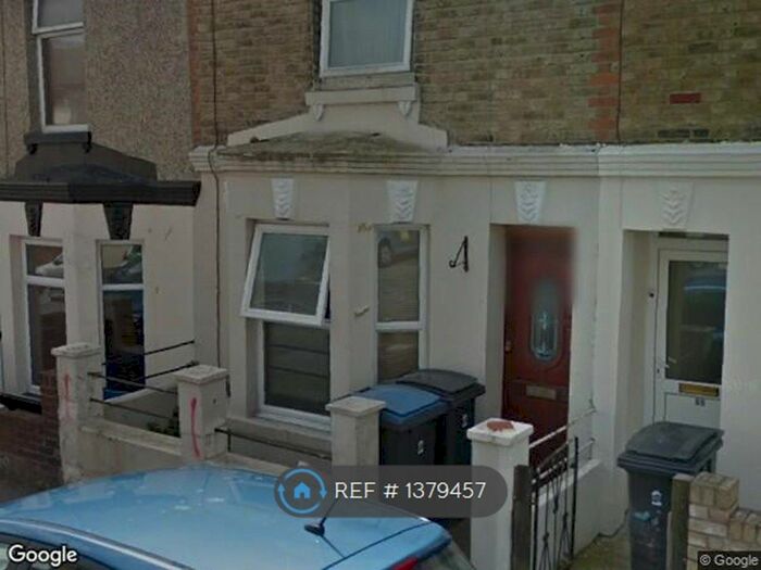 3 Bedroom Terraced House To Rent In Douglas Road, Dover, CT17
