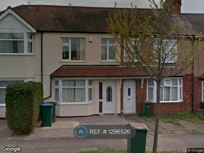 6 Bedroom Terraced House To Rent In Sir Henry Parkes Road, Coventry, CV5