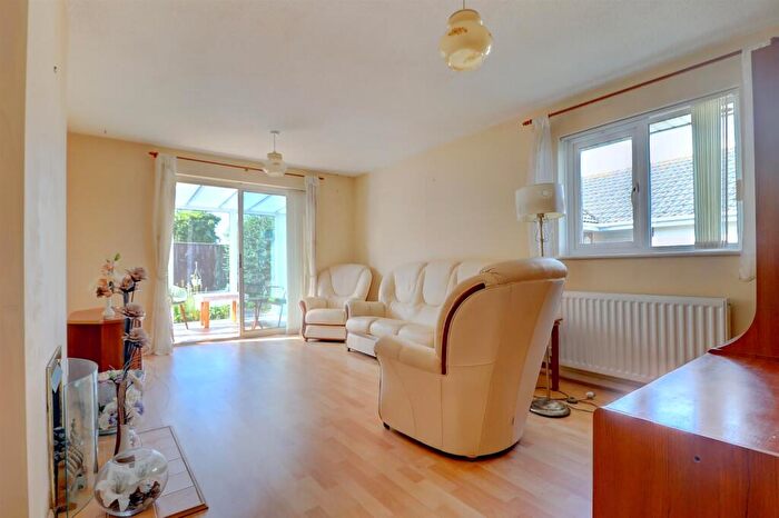 2 Bedroom Detached Bungalow For Sale In West Moor Close, Northam, EX39