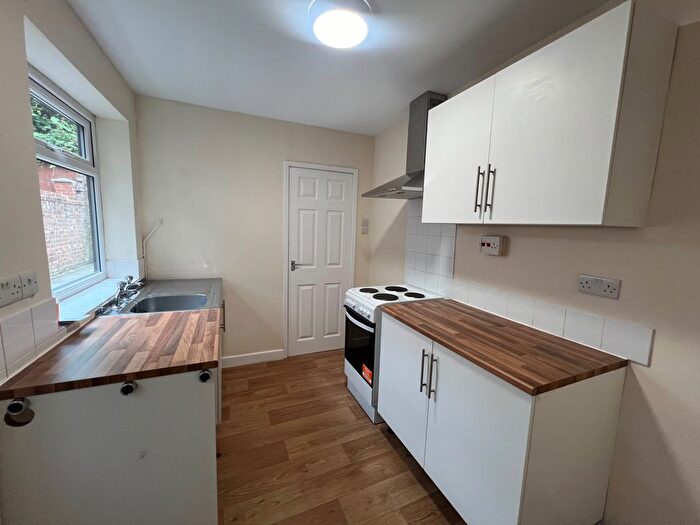 2 Bedroom Block Of Flats For Sale In Clifton Street, Swinley, Wigan, WN1