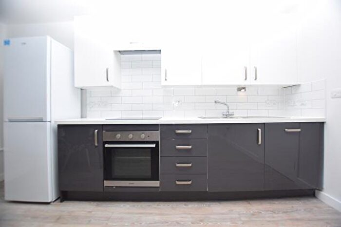 2 Bedroom Apartment To Rent In Steelbank, Dun Works, Dun Lane, Sheffield, S3