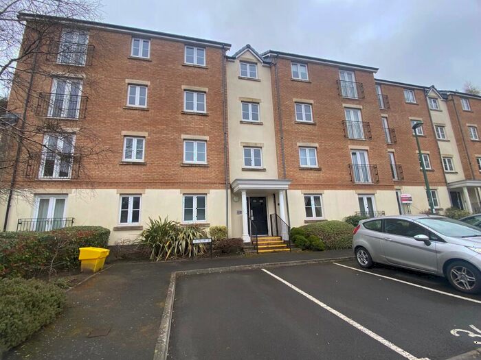 1 Bedroom Flat To Rent In Clos Gwaith Dur, Ebbw Vale, NP23