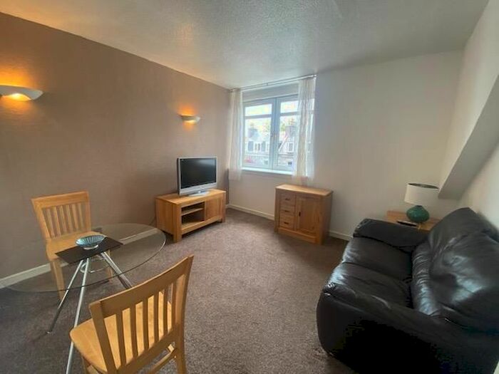 1 Bedroom Flat To Rent In Allan Street, Aberdeen, AB10