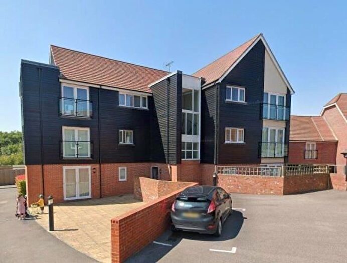 2 Bedroom Flat To Rent In Mead Lane, Buxted, Uckfield, TN22