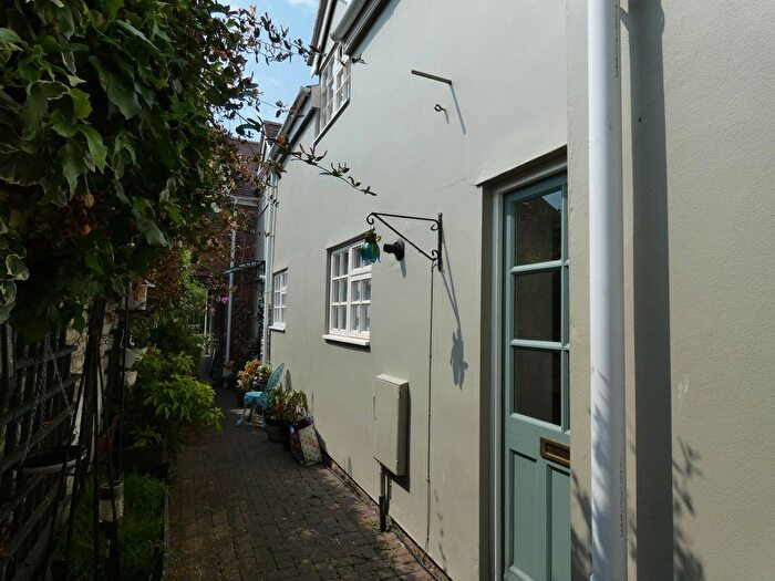 2 Bedroom Terraced House To Rent In Old Street, Upton Upon Severn, WR8