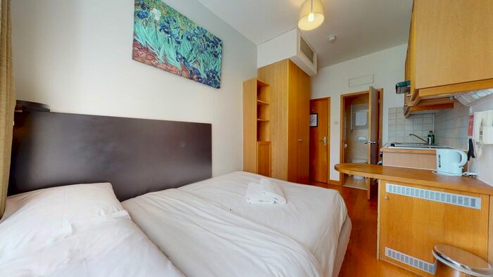 Studio To Rent In Cartwright Gardens, London, WC1H