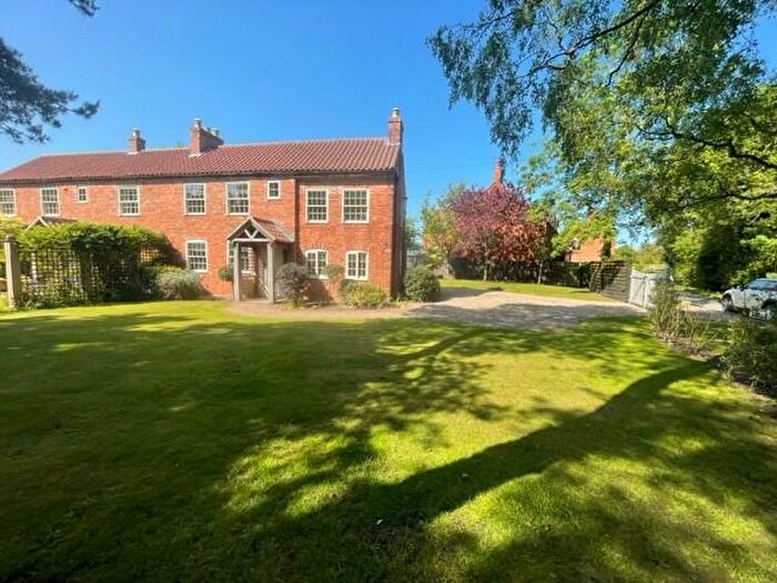 2 Bedroom Cottage To Rent In Manor Lane, Hougham, NG32