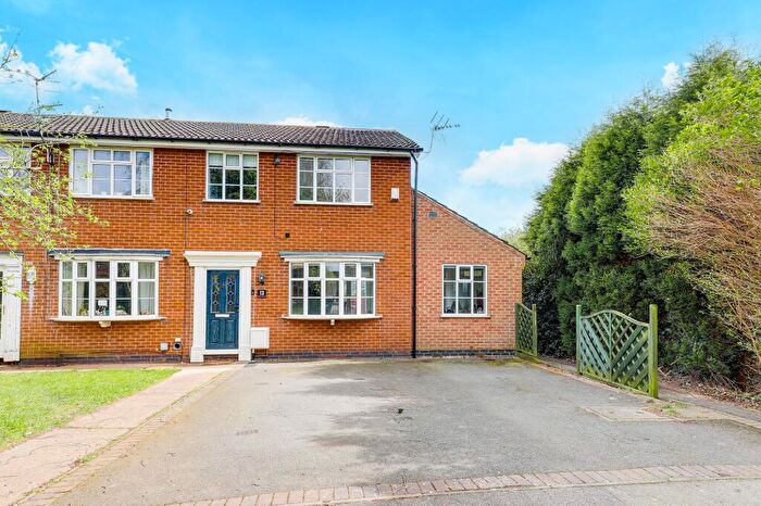 3 Bedroom Semi Detached House For Sale In Litchfield Rise, Arnold, NG5