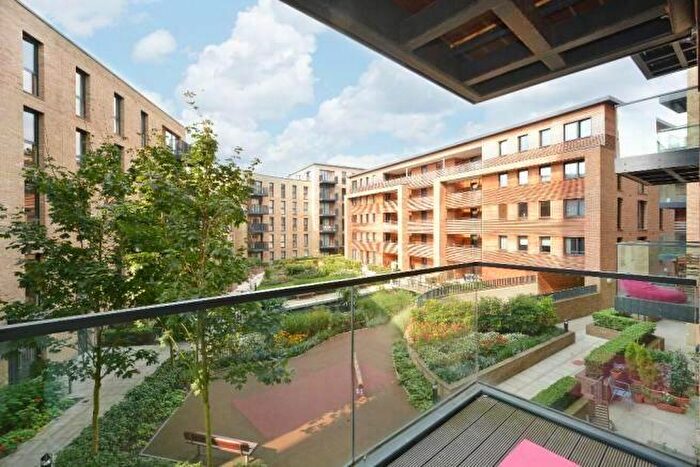1 Bedroom Flat To Rent In Victoria House, Surrey Quays Road, London, SE16