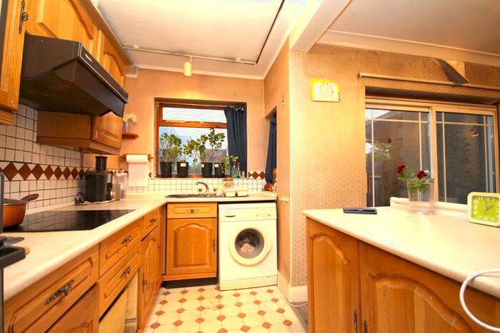 3 Bedroom Terraced House To Rent In Warden Avenue, Rayners Lane, Harrow, HA2