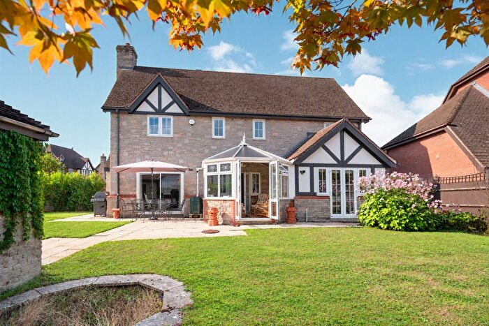 4 Bedroom Detached House For Sale In Queens Gate, Stoke Bishop, Bristol, BS9