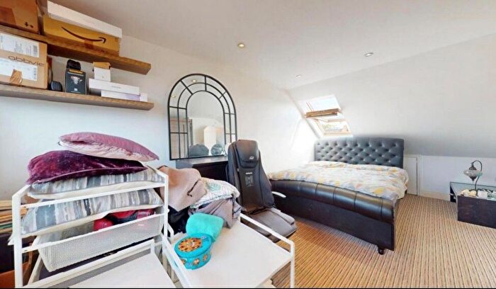 2 Bedroom Maisonette To Rent In Harrow, HA1