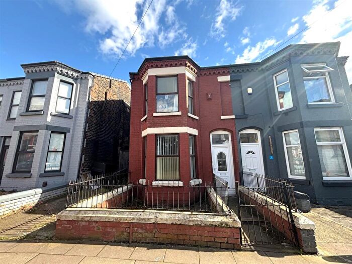 6 Bedroom House To Rent In Alderson Road, Liverpool, L15