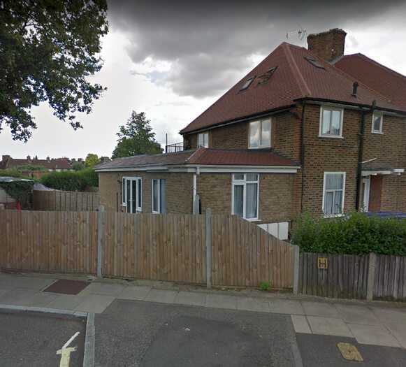 2 Bedroom Flat To Rent In Old Oak Road, London, W3