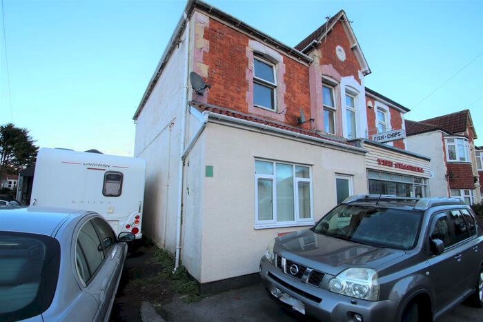 2 Bedroom Flat To Rent In Weston-super-mare, BS23