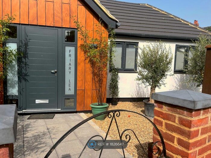 4 Bedroom Bungalow To Rent In The Friary, Old Windsor, SL4