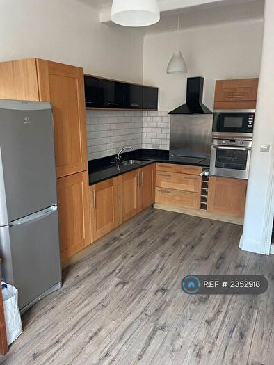 1 Bedroom Flat To Rent In Mertoun Place, Edinburgh, EH11