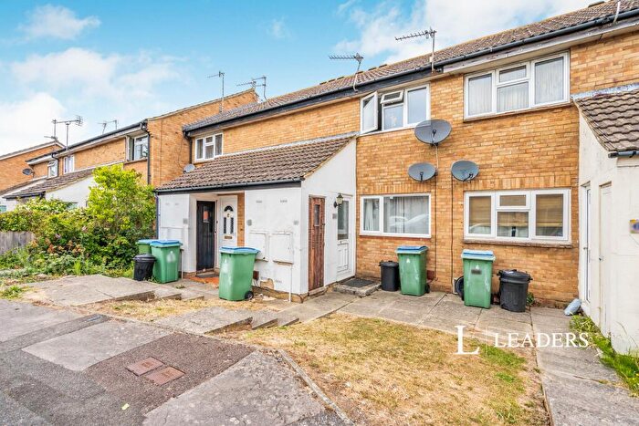 1 Bedroom Flat To Rent In Osprey Gardens, PO22