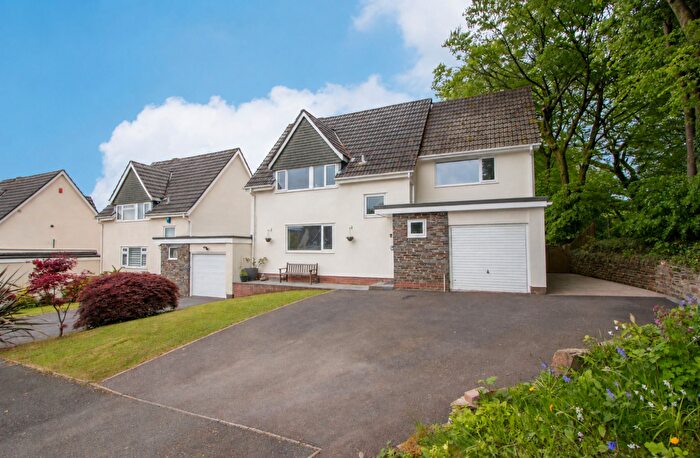5 Bedroom Link Detached House For Sale In Jump Close, Roborough, PL6