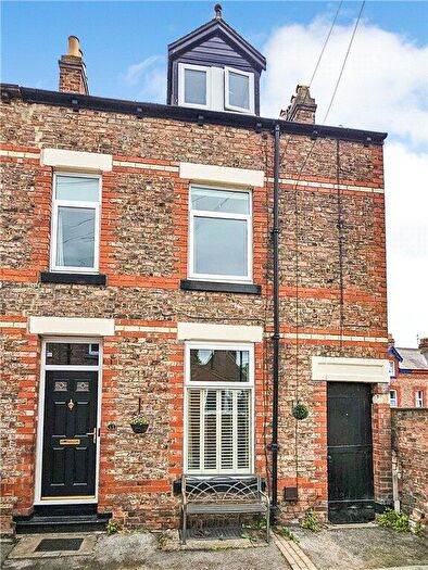 4 Bedroom End Of Terrace House For Sale In Rayner Street, Ripon, North Yorkshire, HG4