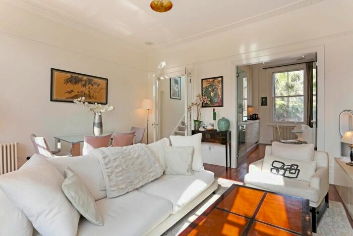 4 Bedroom Terraced House To Rent In Ridgeway, South Wimbledon, Wimbledon, SW19