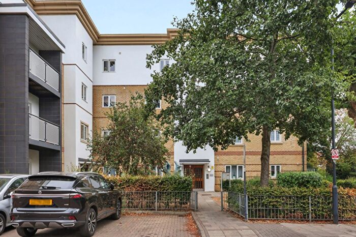 1 Bedroom Flat For Sale In Mayo Road, London, NW10