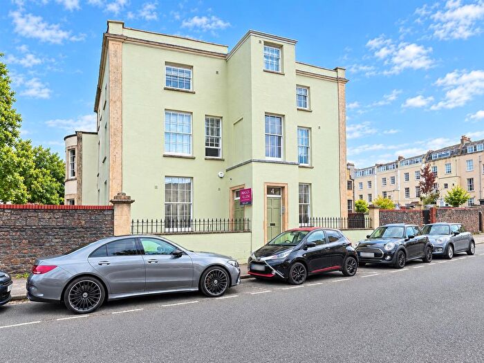 1 Bedroom Flat To Rent In Gordon Road, Clifton, Bristol, BS8