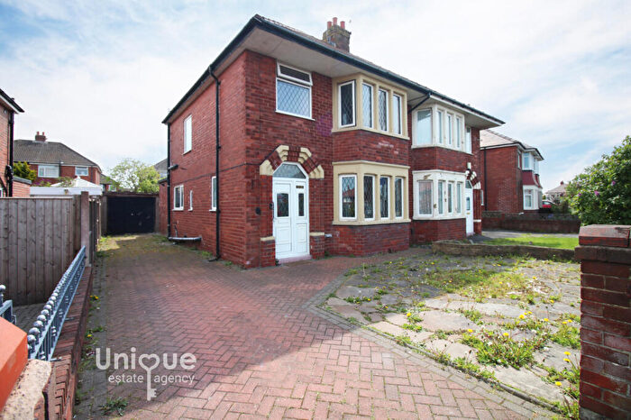 3 Bedroom Semi-Detached House For Sale In Ashfield Road, Blackpool, FY2