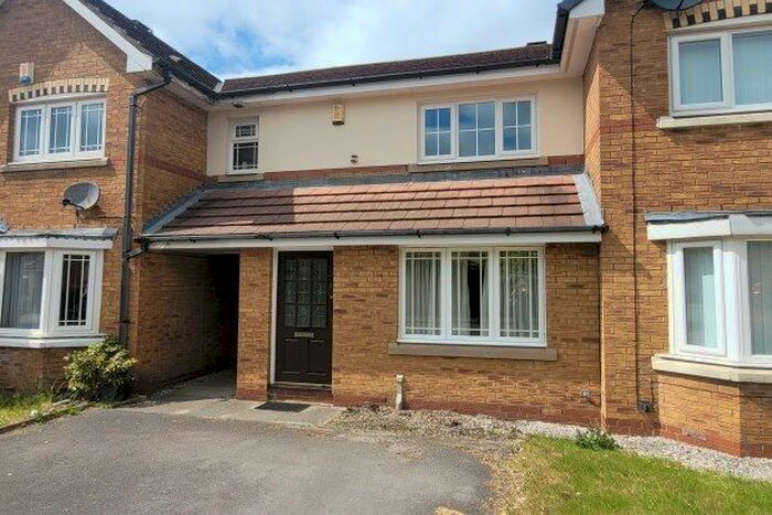 2 Bedroom Property To Rent In Eastwood Close, Bolton, BL3