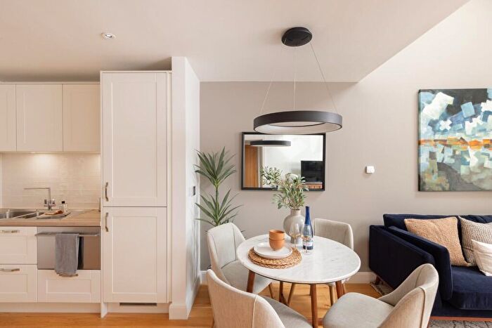 2 Bedroom Retirement Property For Sale In Steepleton Court Cirencester Road Tetbury, GL8