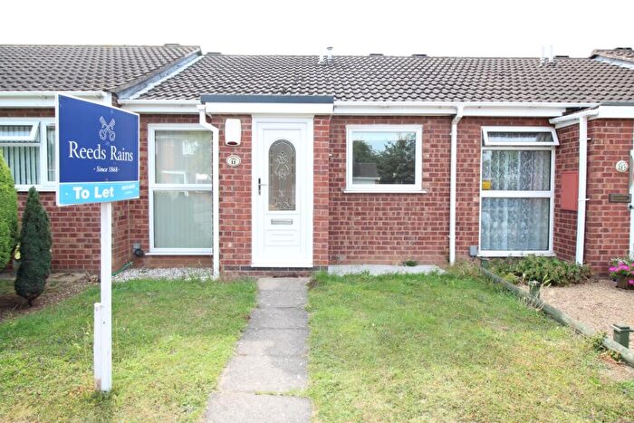 2 Bedroom Bungalow To Rent In Rosemullion Close, Exhall, Coventry, CV7
