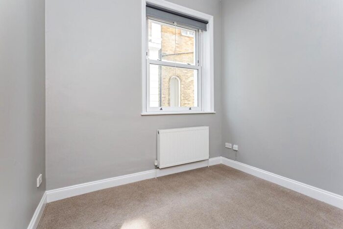 2 Bedroom Apartment To Rent In Clarence Parade, Southsea, PO5