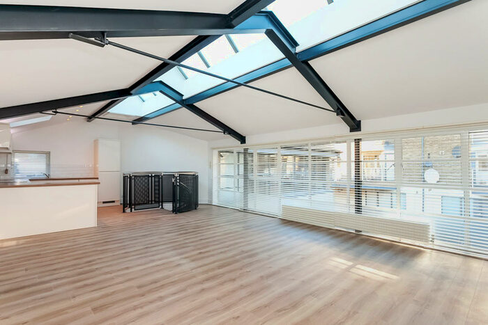 2 Bedroom Flat To Rent In Hellings Street, Wapping, E1W
