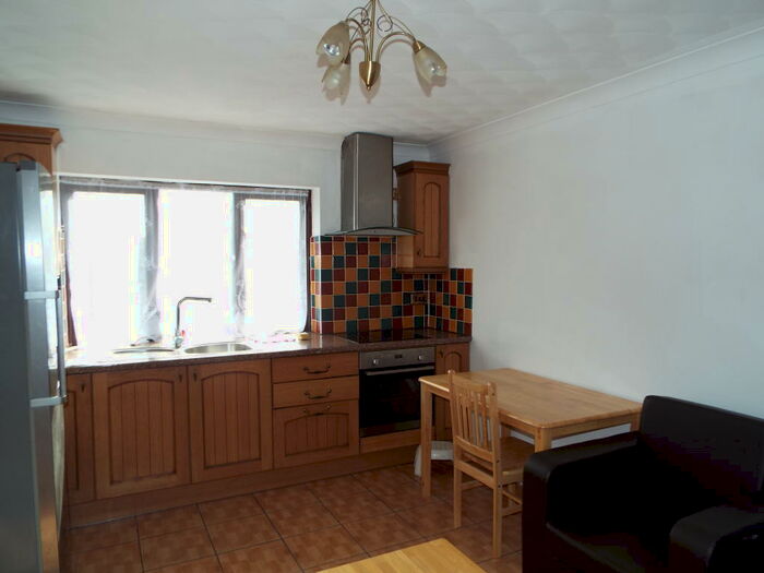 2 Bedroom Apartment To Rent In Lilac Court, Upton Park, London, E13