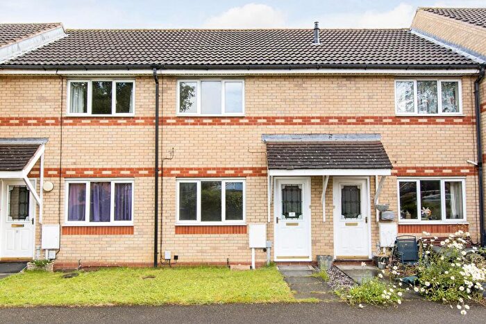 2 Bedroom House For Sale In Thatch Meadow DriveMarket HarboroughLeics, LE16