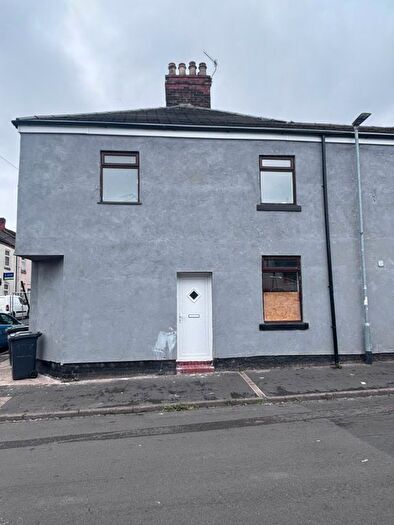 3 Bedroom End Of Terrace House For Sale In Portland Street, Stoke-On-Trent, ST1