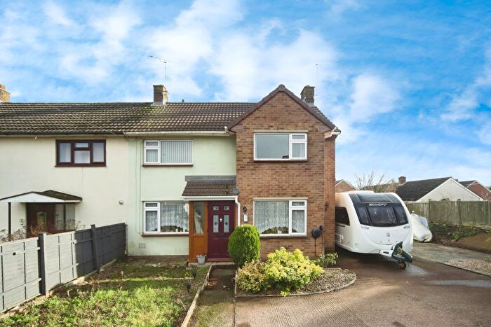 3 Bedroom Chalet To Rent In Richards Crescent, Monkton Heathfield, Taunton, TA2