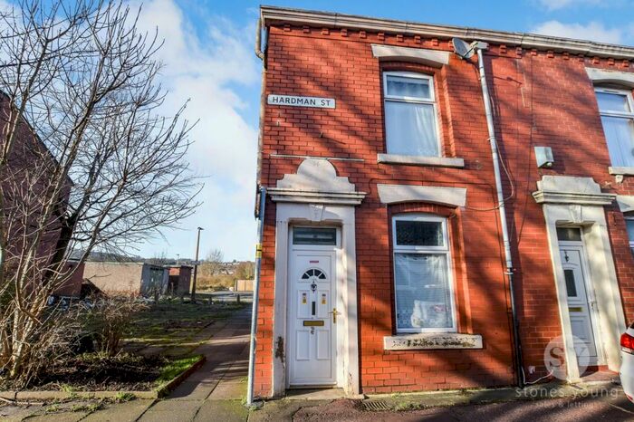 2 Bedroom End Of Terrace House To Rent In Hardman Street, Blackburn, BB2