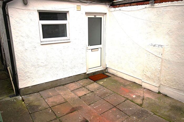 1 Bedroom Flat To Rent In Fawcett Road, Southsea, PO4