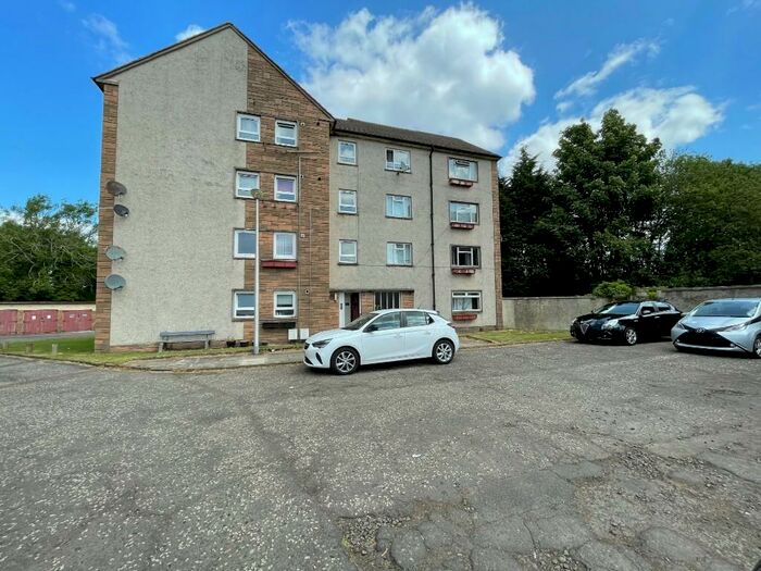 2 Bedroom Flat To Rent In West Stewart Street, Hamilton, Lanarkshire, ML3