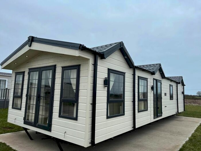 3 Bedroom Lodge For Sale In Atwick Road, Bewholme, Driffield, YO25