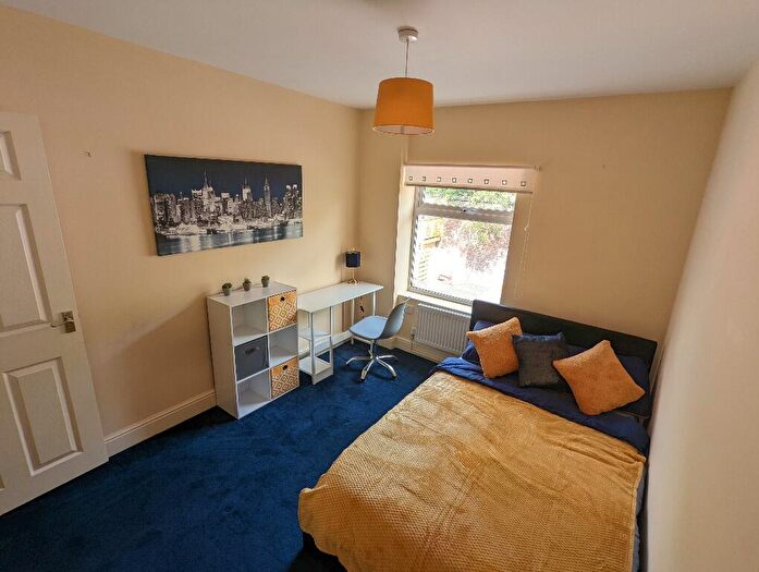 4 Bedroom Terraced House To Rent In Church Street, Silverdale, ST5