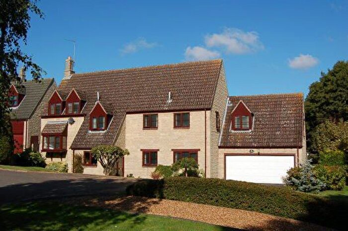 4 Bedroom Property To Rent In Warren Bridge, Oundle, Peterborough, PE8