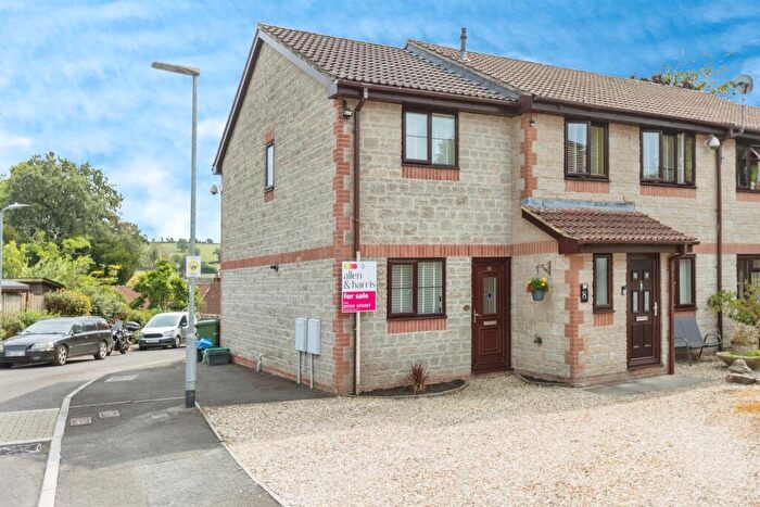 2 Bedroom End Of Terrace House For Sale In Constantine Court, Shepton Mallet, BA4