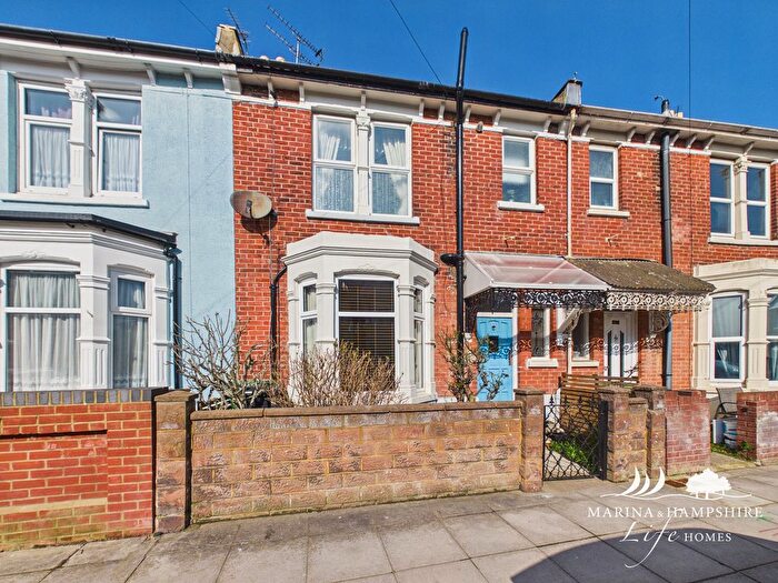 3 Bedroom Terraced House For Sale In Warren Avenue, Southsea, PO4